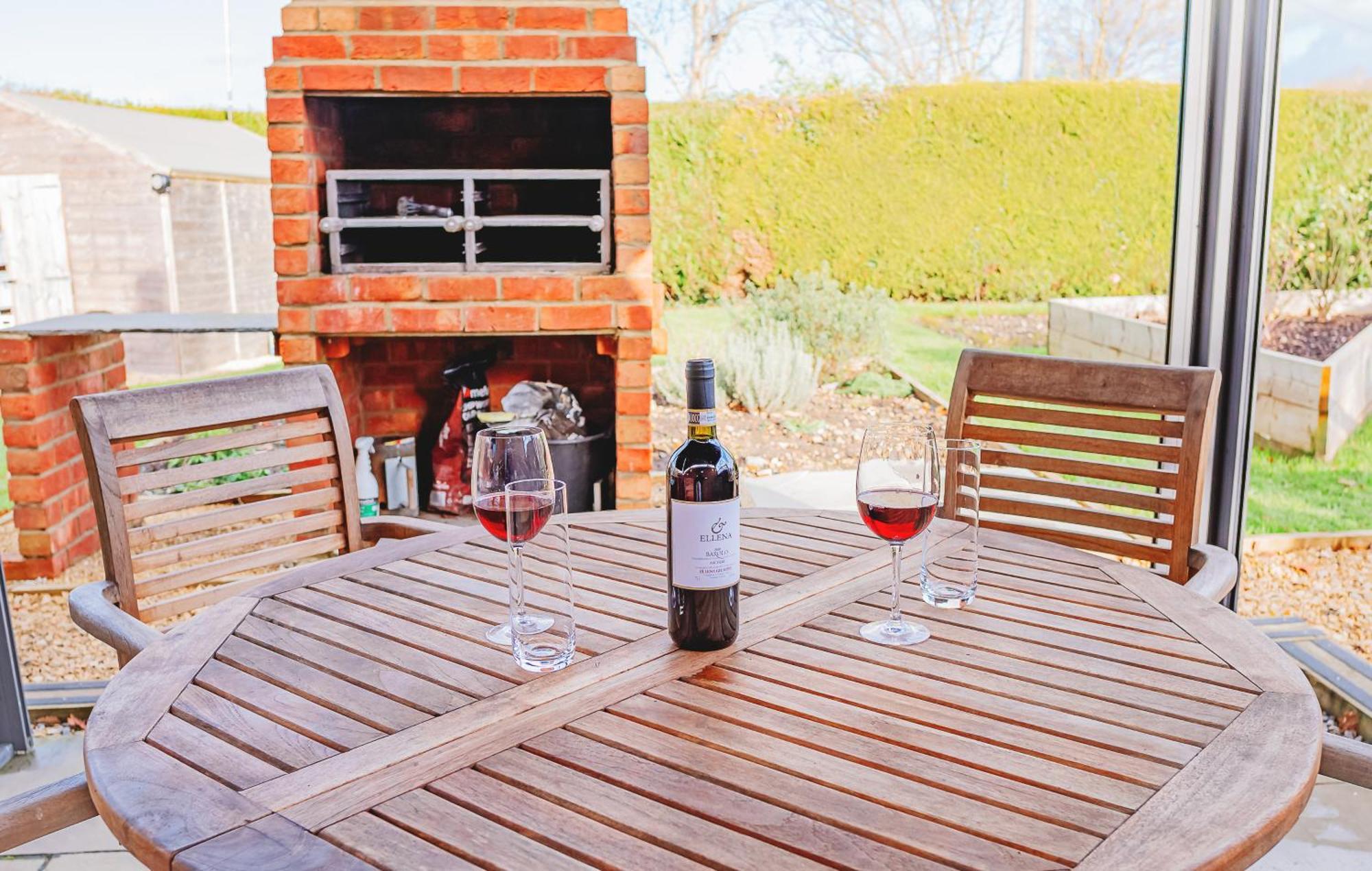 Cottage With Hot Tub - Near Cheltenham And Tewkesbury Bagian luar foto